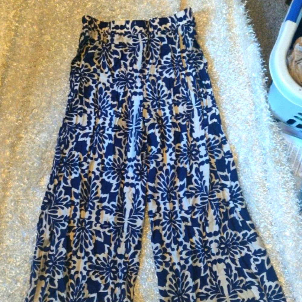 Women's Pantsuit Navy White Floral Dress And Pants Set Two Piece Long Flowy Sz M - Picture 1 of 9